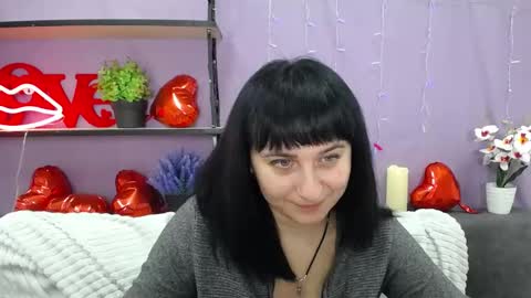 ninaflawlees online show from 8, 3, 2025