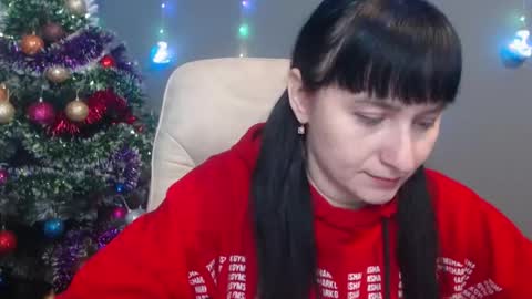 ninaflawlees online show from 5, 12, 2025