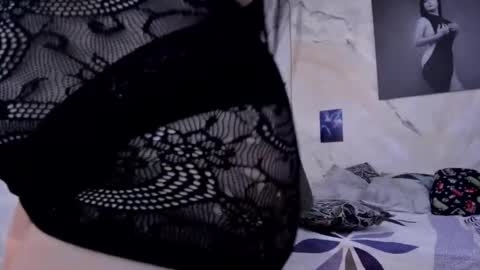 NinaFuentes online show from 17, 1, 2026