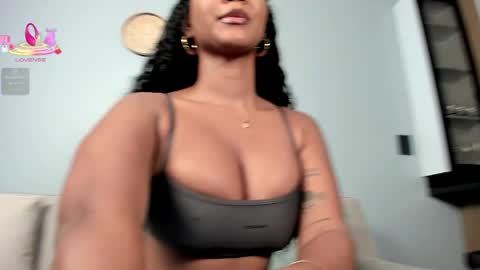 Snapshot of ninag0ld chatting on 7, 4, 2026 Nina Sara online show from 7, 4, 2026