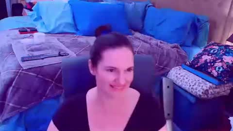 Snapshot of ninajaymes chatting on 12, 1, 2026 Nina Jaymes online show from 12, 1, 2026