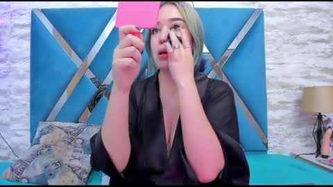 Snapshot of ninamedux chatting on 9, 3, 2025 Nina Medux online show from 9, 3, 2025