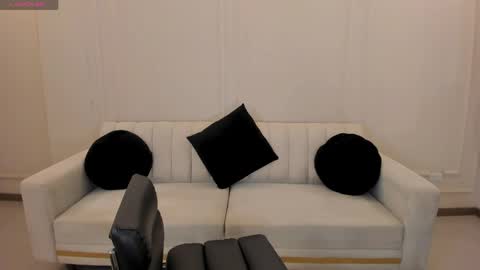 Snapshot of ninamichelle_ chatting on 26, 5, 2026 Nina online show from 26, 5, 2026