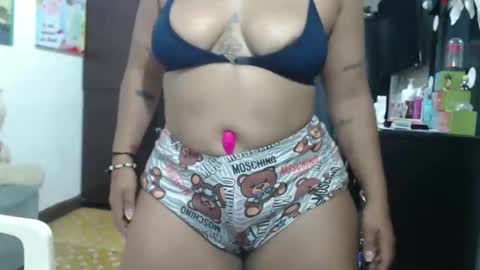 Snapshot of ninapalmer chatting on 19, 4, 2026 Ninapalmer online show from 19, 4, 2026