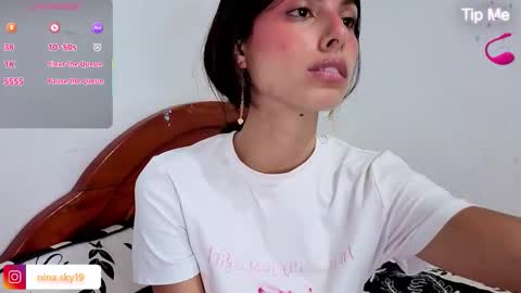 Snapshot of ninasky19 chatting on 9, 1, 2026 ninasky19 online show from 9, 1, 2026