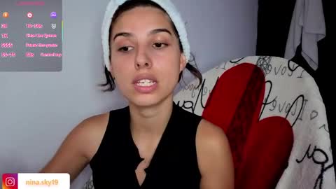 Snapshot of ninasky19 chatting on 1, 4, 2026 ninasky19 online show from 1, 4, 2026