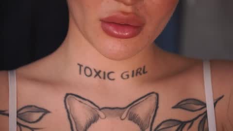 Snapshot of ninasuzuki chatting on 1, 2, 2026 ninasuzuki online show from 1, 2, 2026