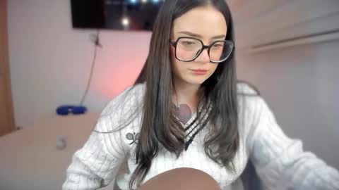 ninavolkov online show from 3, 3, 2026