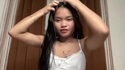 nini_luvskorn online show from 3, 6, 2026