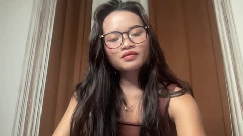 nini_luvskorn online show from 11, 6, 2026
