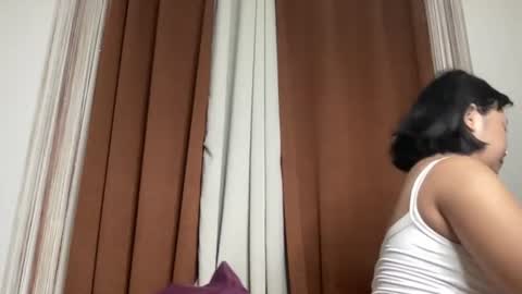 nini_luvskorn online show from 16, 6, 2026