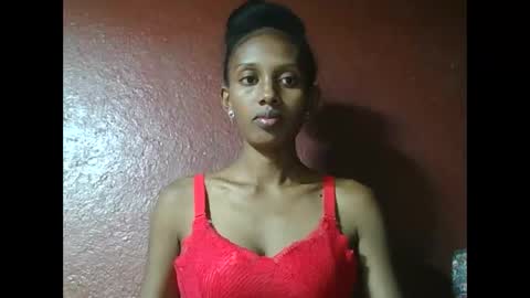 ninie246746 online show from 22, 2, 2025