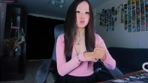 Yumi  ig yumibaee online show from 7, 5, 2026