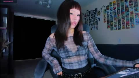 Yumi  ig yumibaee online show from 11, 5, 2026