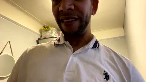 Snapshot of ninolindo919 chatting on 19, 9, 2025 ninolindo919 online show from 19, 9, 2025