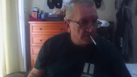 Dennis online show from 27, 11, 2025