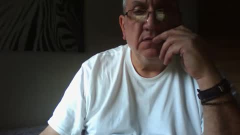 Dennis online show from 12, 1, 2026
