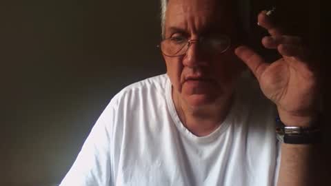 Dennis online show from 10, 5, 2026