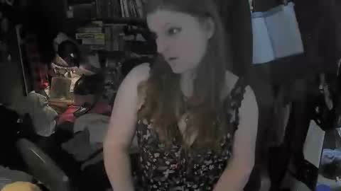 Nique online show from 4, 12, 2025