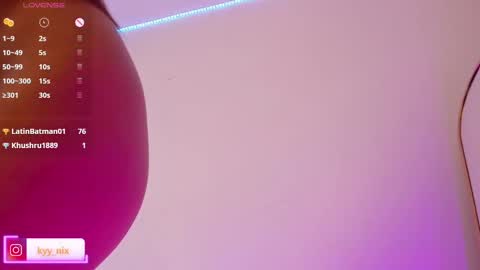 Nicki  online show from 11, 10, 2025