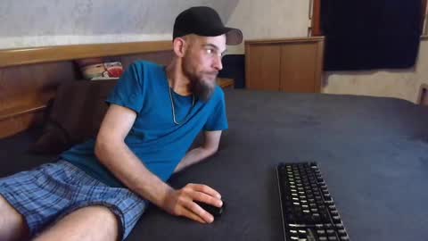 Snapshot of nixan85 chatting on 6, 4, 2026 nixan85 online show from 6, 4, 2026