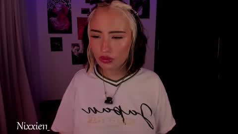 Snapshot of nixxie_ chatting on 7, 3, 2026 Nixxie online show from 7, 3, 2026