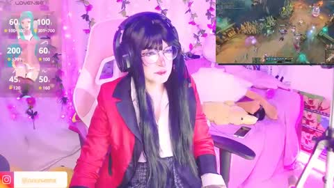 Nixy Sama online show from 13, 9, 2025