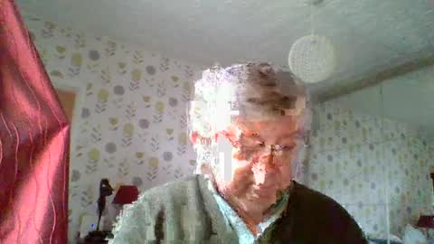 Snapshot of nn69uk chatting on 11, 4, 2026 NN69UK online show from 11, 4, 2026
