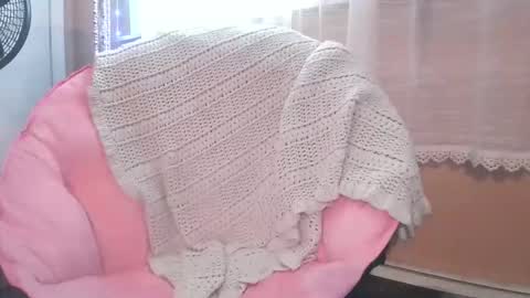 Leah online show from 4, 12, 2025