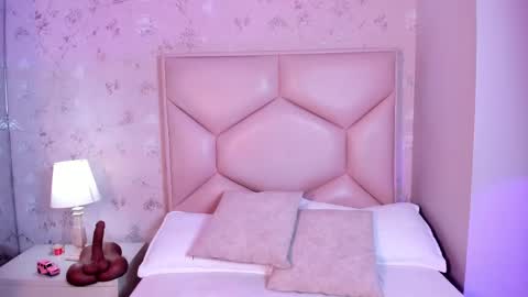   ambarsulliva  online show from 14, 10, 2025