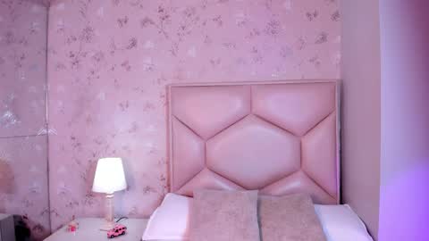   ambarsulliva  online show from 29, 10, 2025