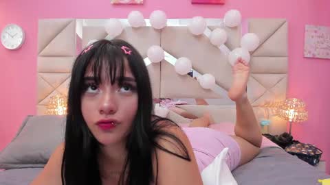 Zoe  online show from 20, 7, 2026