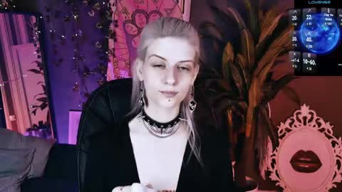REAL name LiaDM are always open online show from 19, 5, 2026