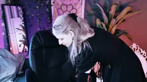 REAL name LiaDM are always open online show from 9, 6, 2026