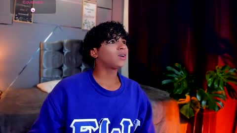 noah_smith04 online show from 17, 11, 2025