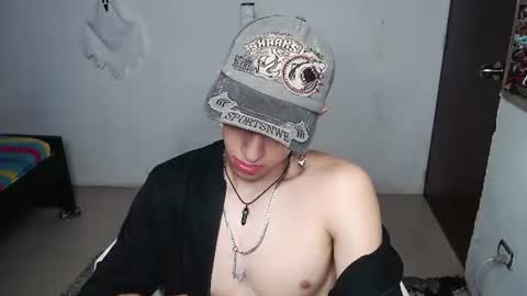 Snapshot of noah_sokolov_ chatting on 23, 7, 2026 Kervs online show from 23, 7, 2026