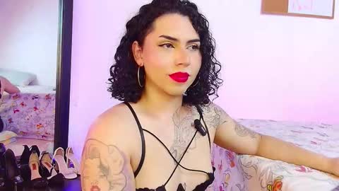 noahmonroe_11 online show from 23, 11, 2025