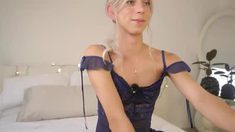 Snapshot of nobodyisperfect___ chatting on 13, 4, 2026 Samantha online show from 13, 4, 2026