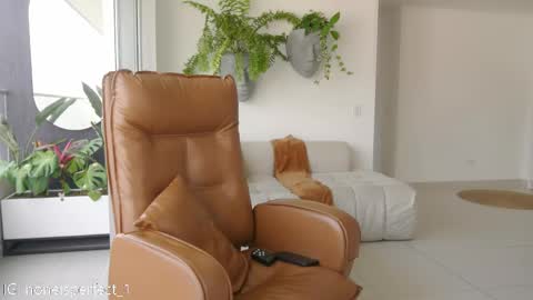 Snapshot of nobodyisperfect___ chatting on 22, 4, 2026 Samantha online show from 22, 4, 2026