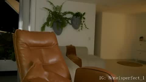 Snapshot of nobodyisperfect___ chatting on 23, 4, 2026 Samantha online show from 23, 4, 2026