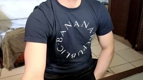 Snapshot of nobudget06 chatting on 24, 2, 2025 nobudget06 online show from 24, 2, 2025