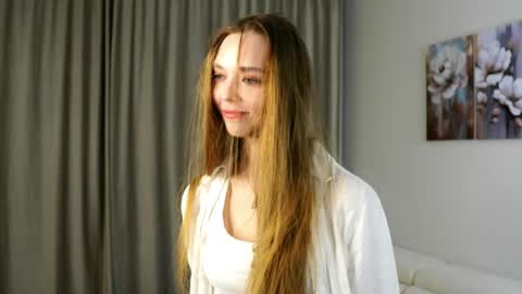 Snapshot of nobukohittle chatting on 7, 4, 2026 Emmy online show from 7, 4, 2026