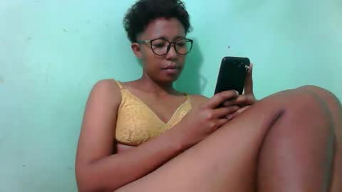 noellah online show from 19, 9, 2025