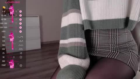 noelleneptune online show from 16, 11, 2025