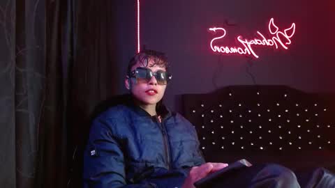 Snapshot of noha_thomson chatting on 18, 1, 2026 Noha Thomson online show from 18, 1, 2026