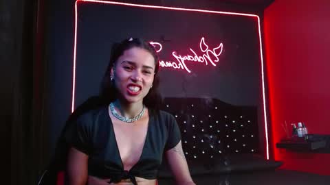 Snapshot of noha_thomson chatting on 27, 2, 2026 Noha Thomson online show from 27, 2, 2026