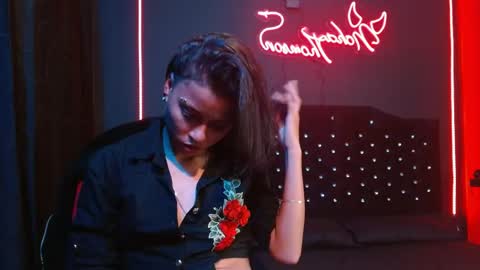 Snapshot of noha_thomson chatting on 21, 4, 2026 Noha Thomson online show from 21, 4, 2026