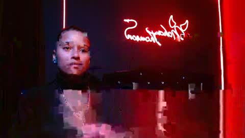 Snapshot of noha_thomson chatting on 22, 4, 2026 Noha Thomson online show from 22, 4, 2026