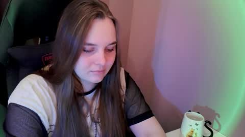 noir_ember_ online show from 15, 11, 2025