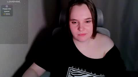 Snapshot of noir_ember_ chatting on 28, 7, 2026 noir_ember_ online show from 28, 7, 2026